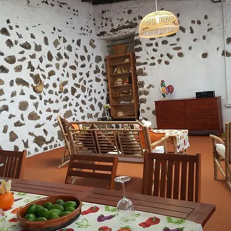 Casa Rural El Rincon * لا أوروتافا